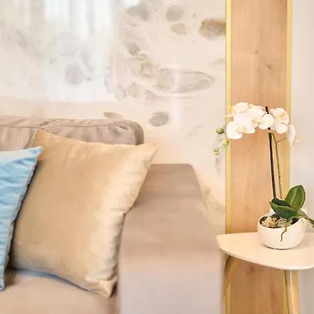 Eee Boutique Lejlighed