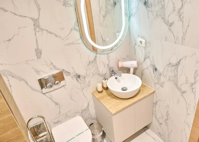 Eee Boutique Apartment *