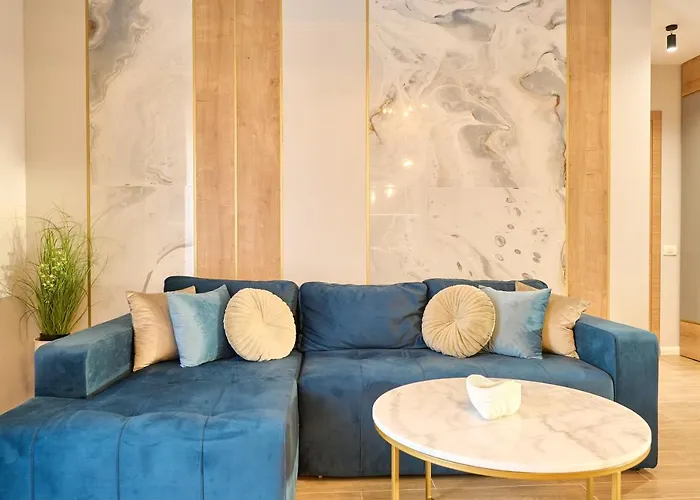 Eee Boutique Apartment *