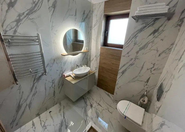 Eee Boutique Apartment *